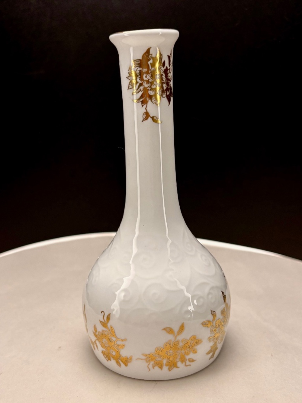 Vtg Crown Staffordshire Aristocrat Bud Vase Fine Bone China Gold Floral England